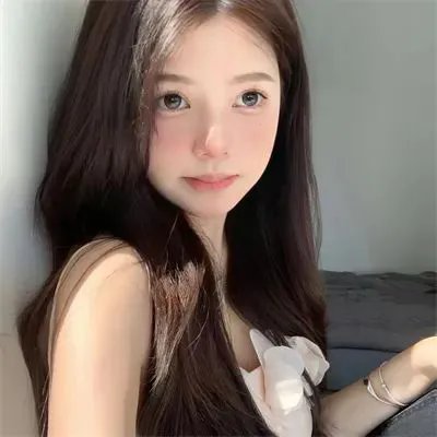 龙纹身的女鬼入镜